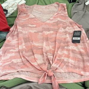NWT lucky brand Pink Camo tank